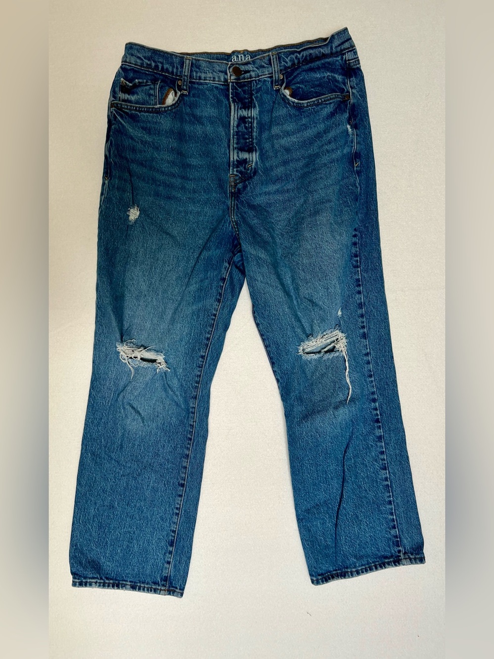 a.n.a Women’s 12 Skinny Boyfriend Crop Jeans Distressed Medium Wash Stretch